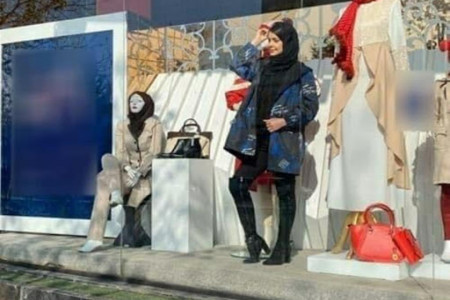 بازداشت مانکنهای زنده در کرمانشاه