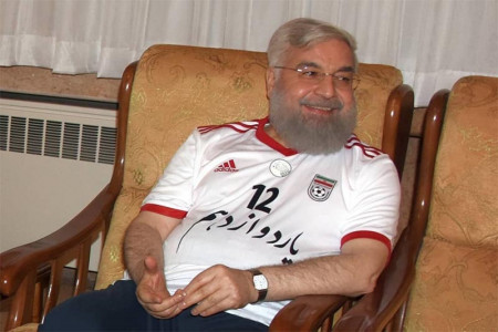 رئیس جمهور طرفدار تیم استقلال است!