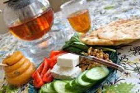 چرا کودکان از خوردن صبحانه امتناع میکنند؟