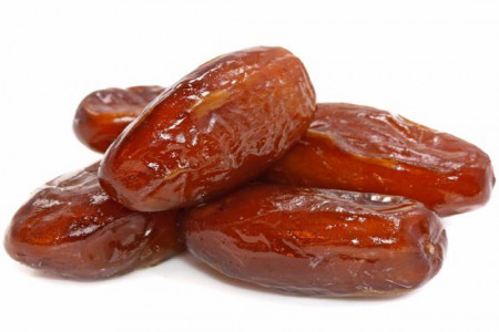 خواص معجزه آسای خرما/ چرا در ماه رمضان باید خرما بخوریم؟