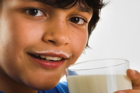 نوشیدنی مناسب برای کودک پیش دبستانی شما کدام است؟