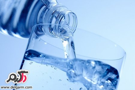 علت و نشانه های کم آب شدن بدن