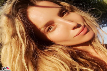 بیوگرافی آنابل والیس ( Annabelle Frances Wallis) بازیگر زن انگلیسی