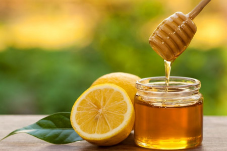 ۱۵ خاصیت باورنکردنی عسل و لیمو