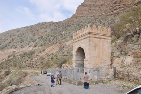 آشنایی با مناطق تفریحی و تاریخی سرپل ذهاب