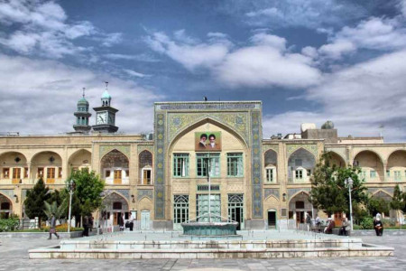 مرجع تقلید کیست و چه شرایطی باید داشته باشد ؟