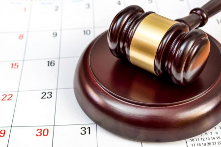 تاریخ دقیق روز وکیل در سال ۹۸ چه روزی است ؟