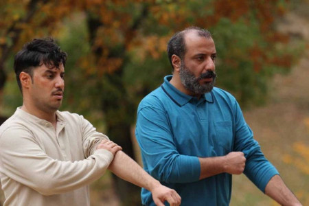 معرفی خلاصه داستان و بازیگران فیلم سینمایی چهار انگشت