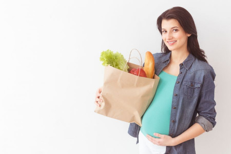 مواد غذایی برای زیبایی جنین : برای زیبا شدن جنین چه بخوریم ؟