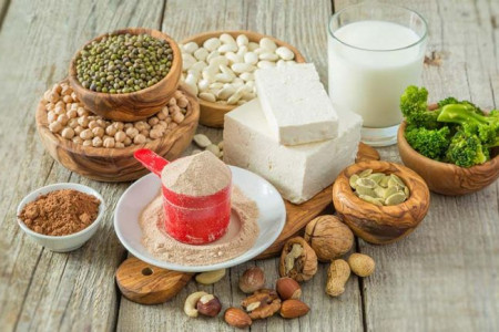 غذاهای مضر با شیر : غذاهایی که نباید با شیر خورد کدامند ؟