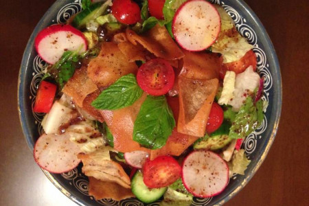 طرز تهیه سالاد فتوش (سالاد لبنانی )