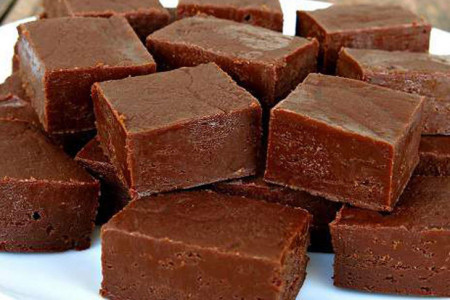 شیرینی فاج - طرز تهیه شیرینی فاج شکلاتی
