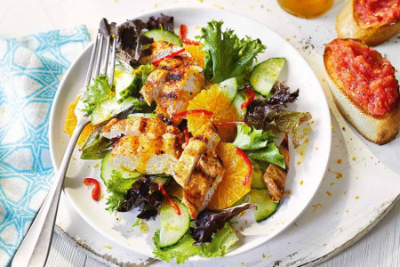 طرز تهیه یک سالاد خوشمزه اسپانیایی