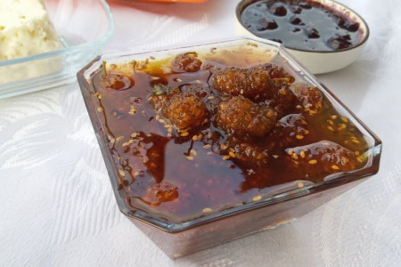 روش تهیه مربا توت سفید و سیاه
