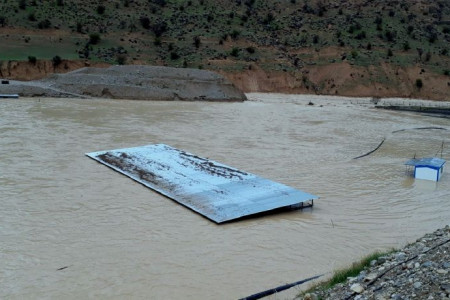 جزئیات محو شدن روستای آبیدک بر اثر رانش زمین