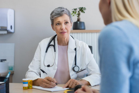 علت تنبلی تخمدان چیست؟