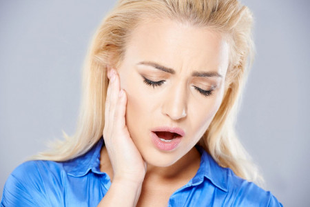 علت بروز درد فک (اختلال تمپورو مندیبولار) در بارداری چیست؟