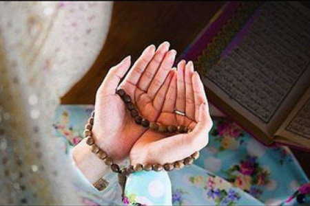 دعای عزیز شدن پیش شوهر