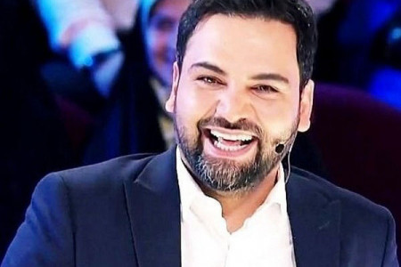 سوال جنجالی احسان علیخانی از شرکت کننده عصر جدید