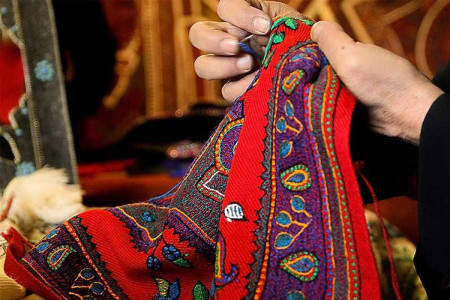 روز جهانی صنایع دستی در تقویم ایران چه روزی است ؟