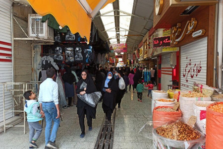 بازار نجف آباد با دستور دادستان تعطیل شد + عکس