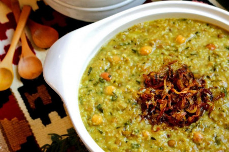 سبزی مخصوص آش سبزی شیرازی چیست ؟ فوت و فن های پخت آش سبزی شیرازی