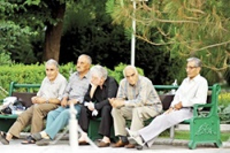 پرداخت افزایش حقوق بازنشستگان از ۶ اردیبهشت/حداقل حقوق ۷۰۷ هزار تومان