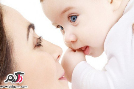 بررسی اثر تغذیه با شیر مادر بر افتادگی سینه ها