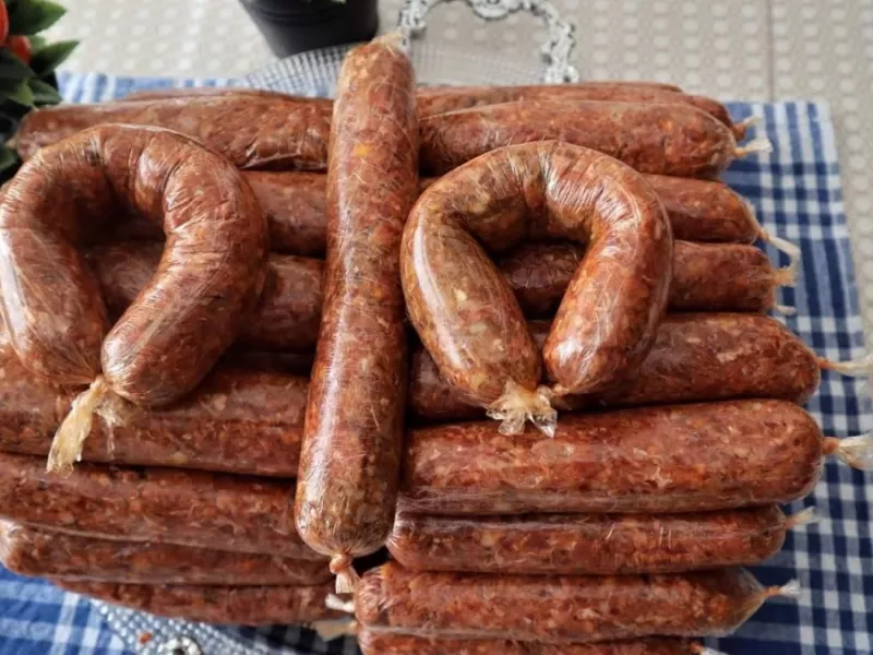 طرز تهیه سوسیس خانگی فقط با 1 کیلو گوشت