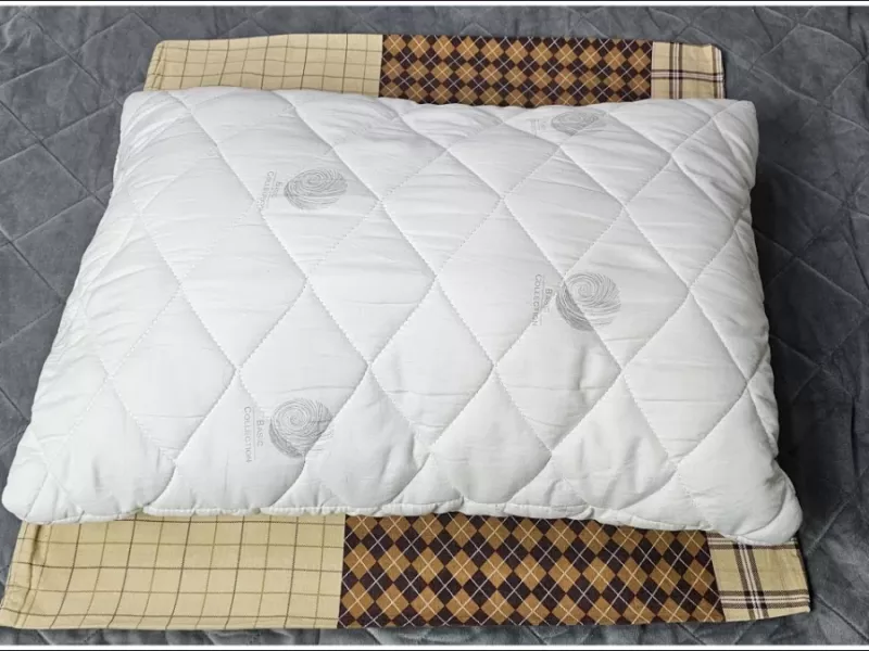 آموزش جا دادن بالش های کوچک در روبالشی های بزرگ بدون نیاز به دوخت و دوز