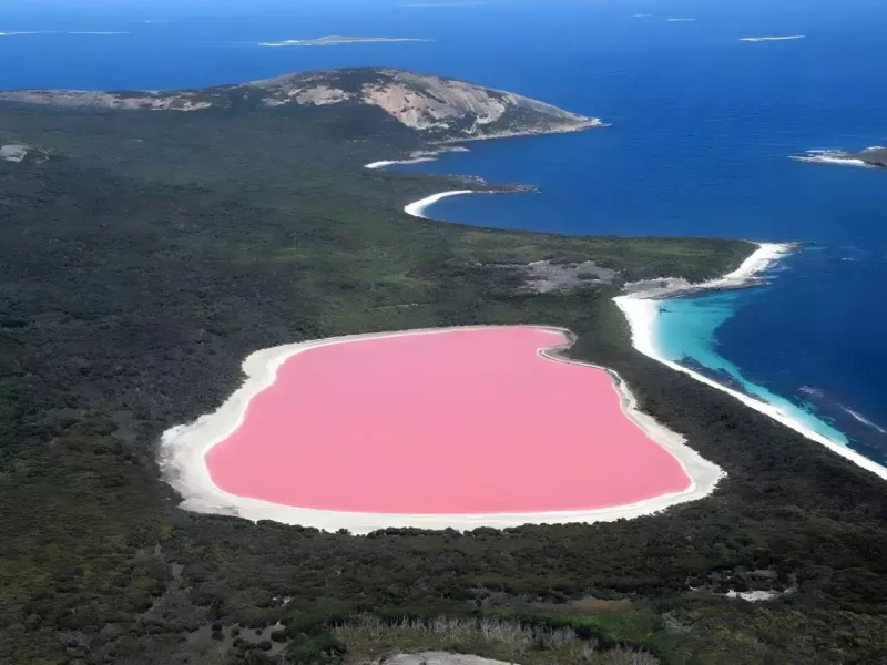 8 تا از عجیب ترین مکان های دنیا که انگار سرزمین آدم فضایی هاست !