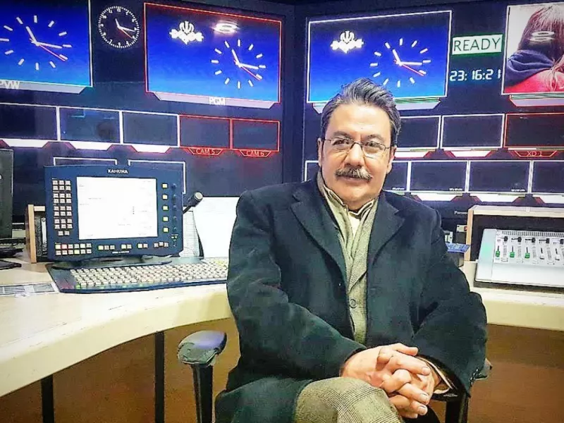 بیوگرافی رضا حسین زاده گوینده و همسرش دکتر بهرامی