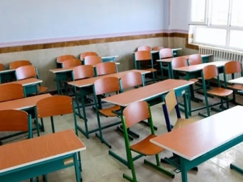 با تصمیم ستاد مدیریت بحران، مدارس 11 شهرستان تعطیل اعلام شد.
