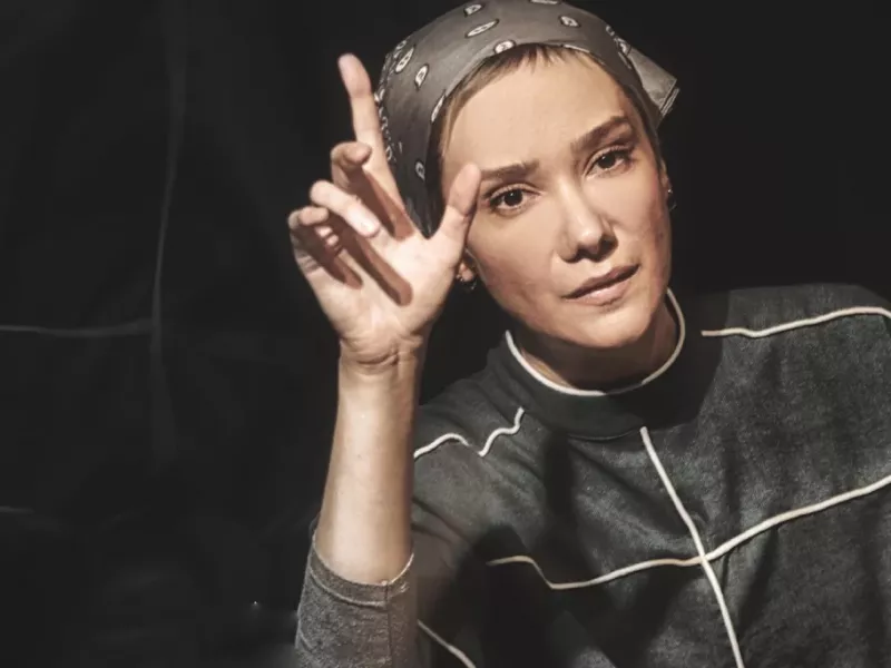 هدیه رضایی بازیگر نقش اقرب (عقرب) در هفت سر اژدها کیست ؟