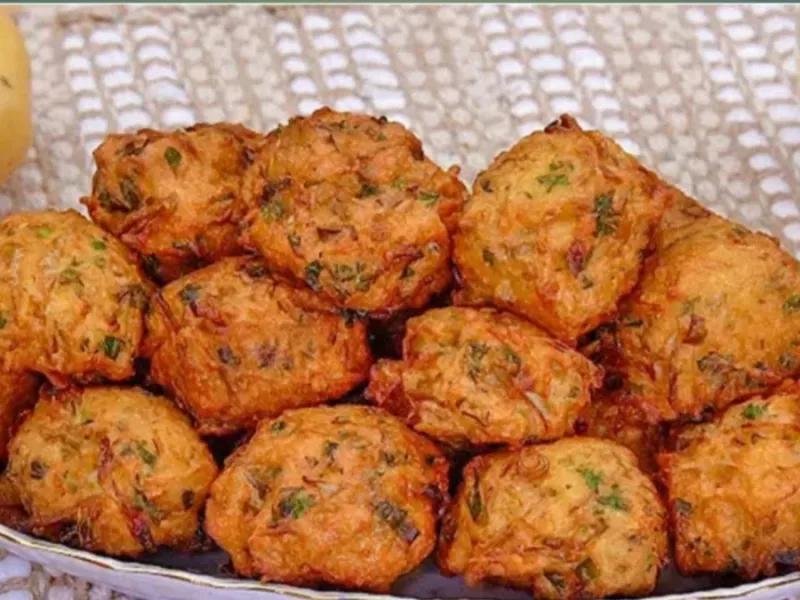 وقتی فقط سیب زمینی و پیاز داری،این خوشمزه ترین غذایی هست که میتونی بپزی