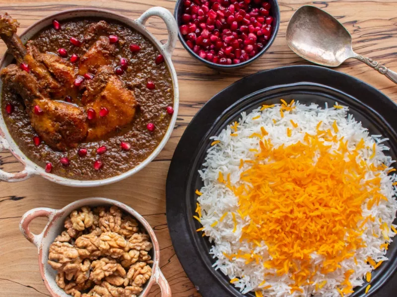 فوت و فن پخت خورش فسنجون جا افتاده و خوشمزه !