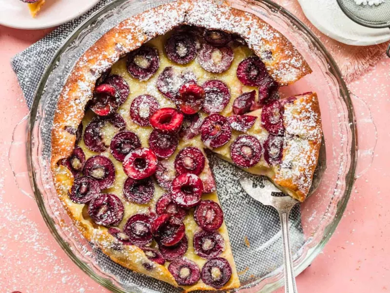 طرز تهیه کلافوتی آلبالو دسر فرانسوی خوشمزه