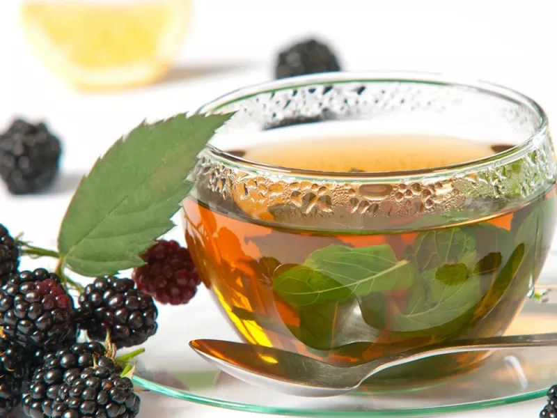 چای شاه توت: نوشیدنی دلچسب و پرخاصیت