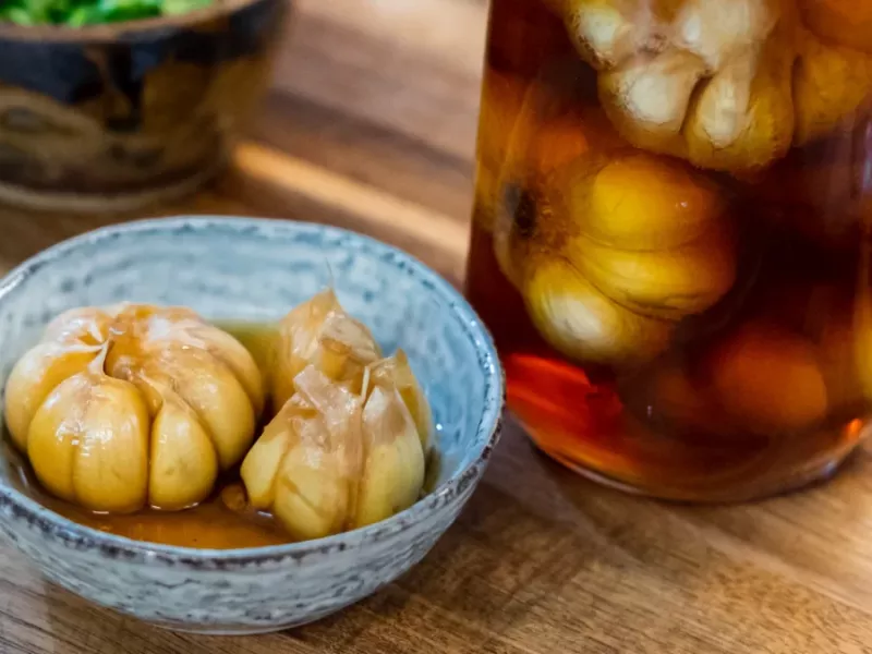 خواص درمانی و فواید سیرترشی برای سلامتی