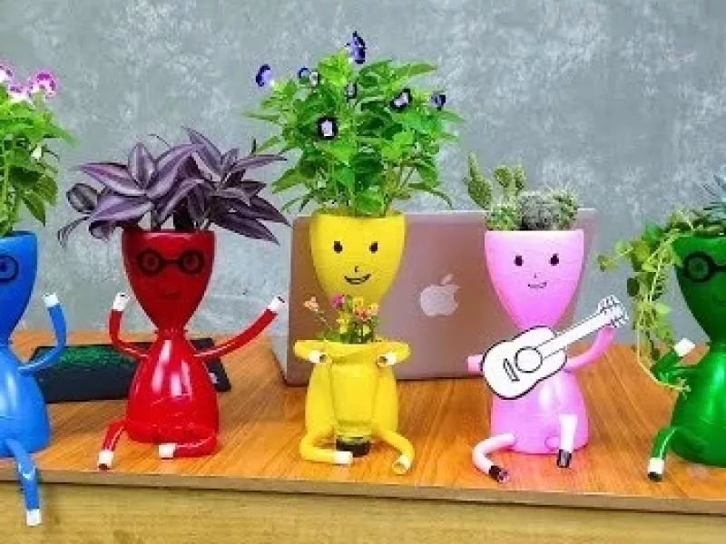 چگونه بطری های بازیافتی را به گلدان های زیبا، رنگارنگ و ارزان بازیافت کنیم !