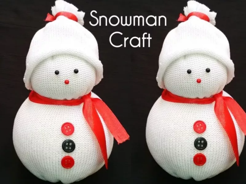 این کاردستی آدم برفی رو با جوراب درست کن و در زمستان هدیه بده !