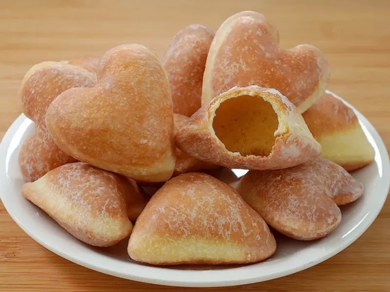 درست کردن دونات قلب توخالی فقط با 1 عدد تخم مرغ !