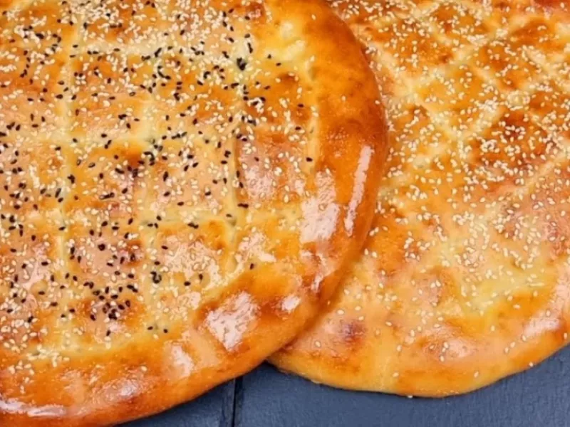 طرز تهیه نان مخصوص رمضان برای افطار !
