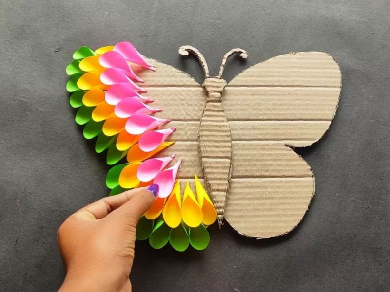 این کاردستی کاغذی زیبا رو با کودکان در خانه با کاغذ رنگی درست کنید !