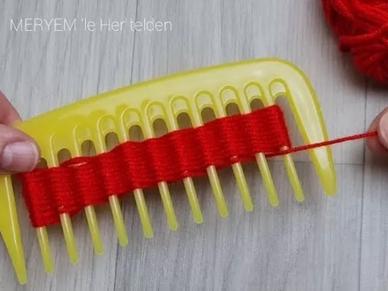 واقعا شگفت انگیز که با یک شانه بتونی گل کاموایی بسازی !