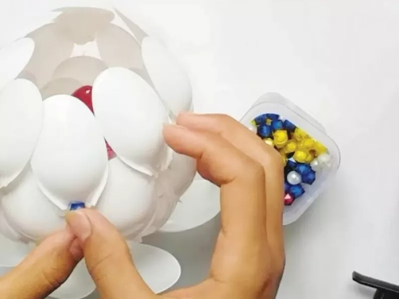 ساخت چراغ خواب با قاشق یکبار مصرف در خانه!