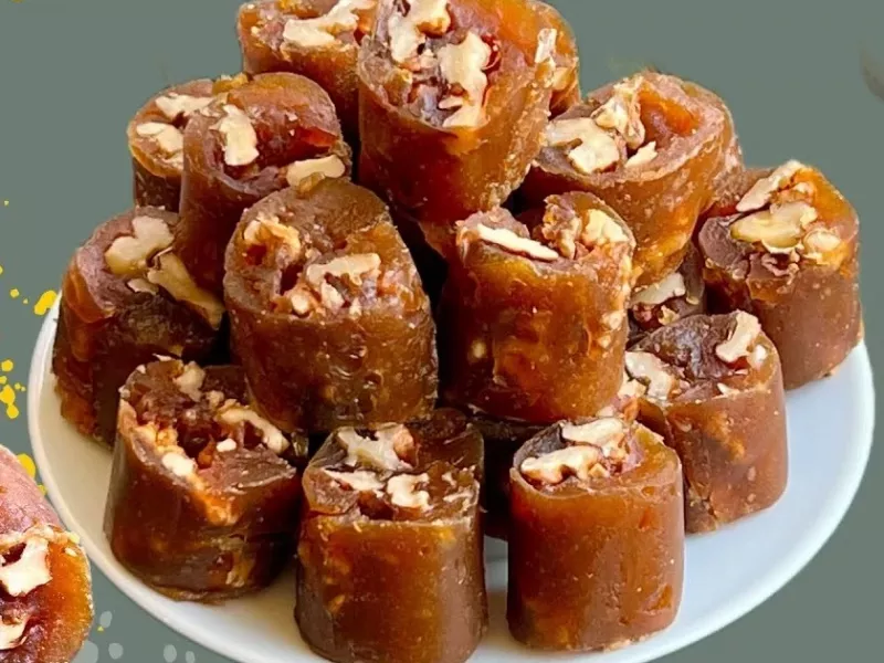 باسلوق شیره انگور ساده ترین و سنتی ترین شیرینی برای شب یلدا!