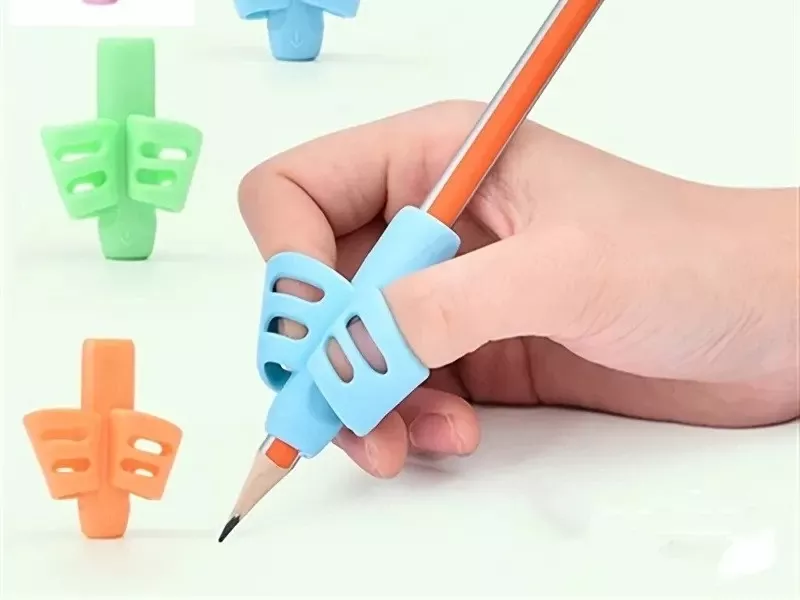 وسیله ای کاربردی برای دانش آموزانی که نمیتوانند مداد را در دست بگیرند!
