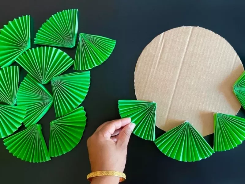 کاردستی عالی / به شما میآموزیم که چگونه یک گلآویز کاغذی بینظیر بسازید!